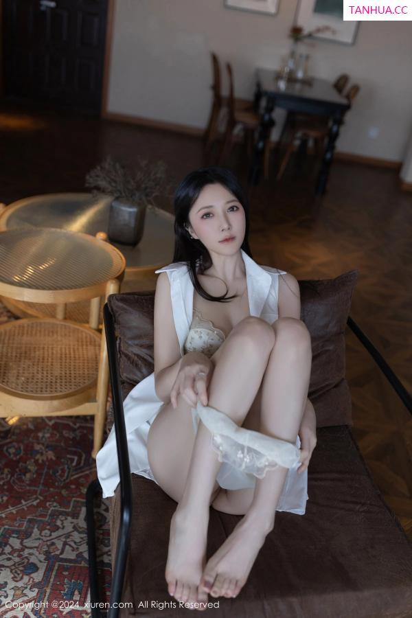 鱼子酱fish  [XiuRen]高清写真图 2024.03.29 No.8315 鱼子酱Fish 丝袜美腿第76张图片